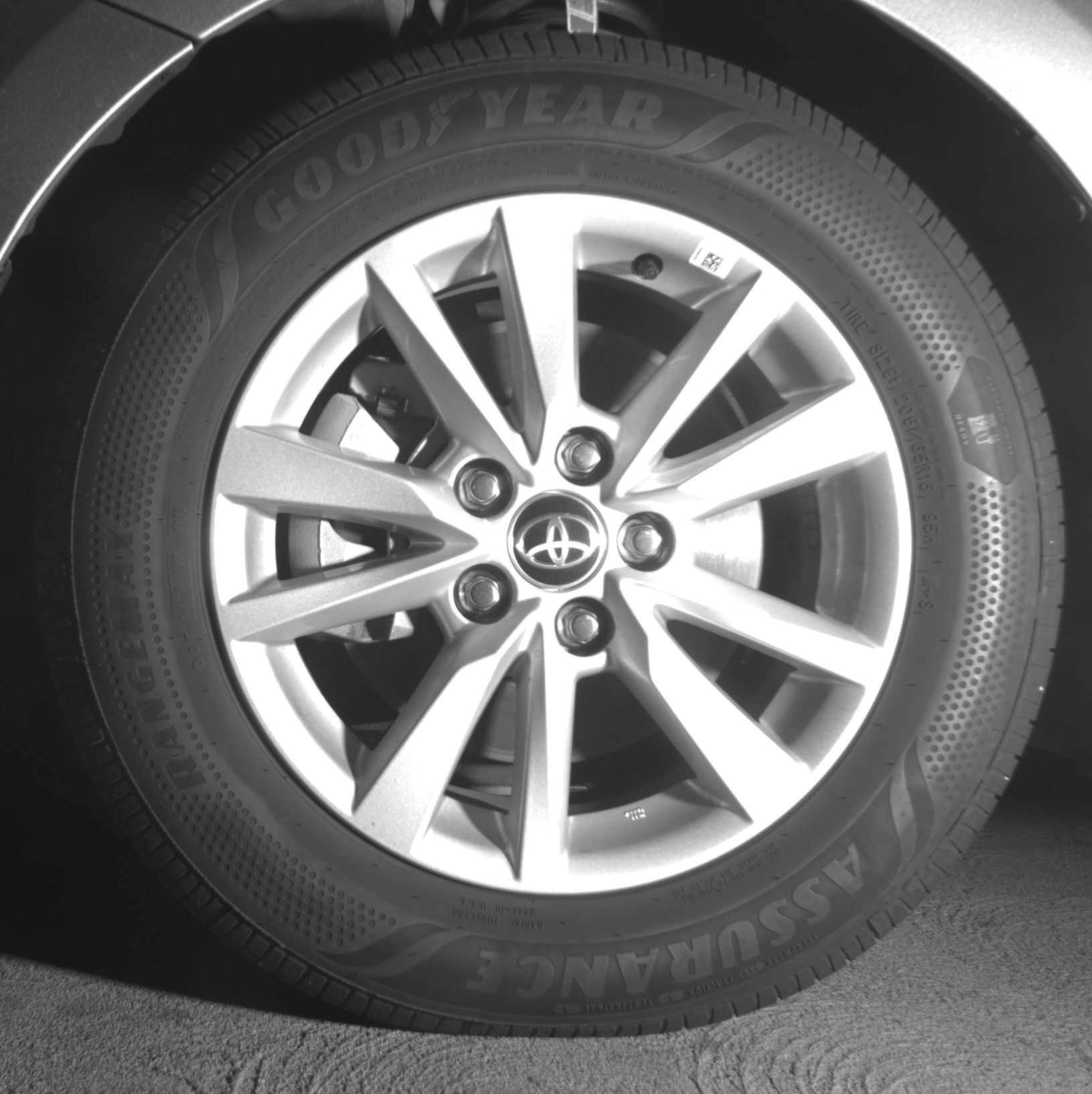 Thumbnail: 2025 Toyota Camry - 9