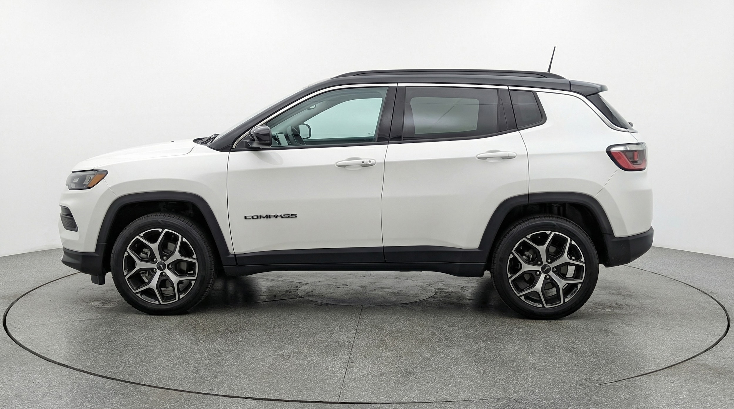 Thumbnail: 2025 Jeep Compass - 4
