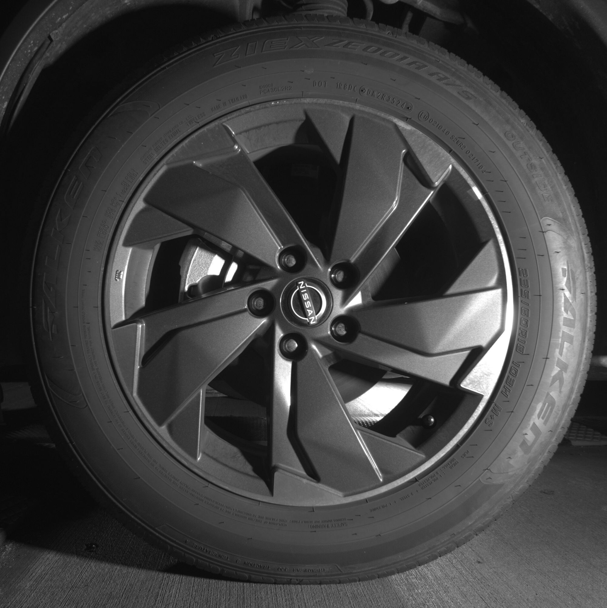 Thumbnail: 2025 Nissan Rogue - 9