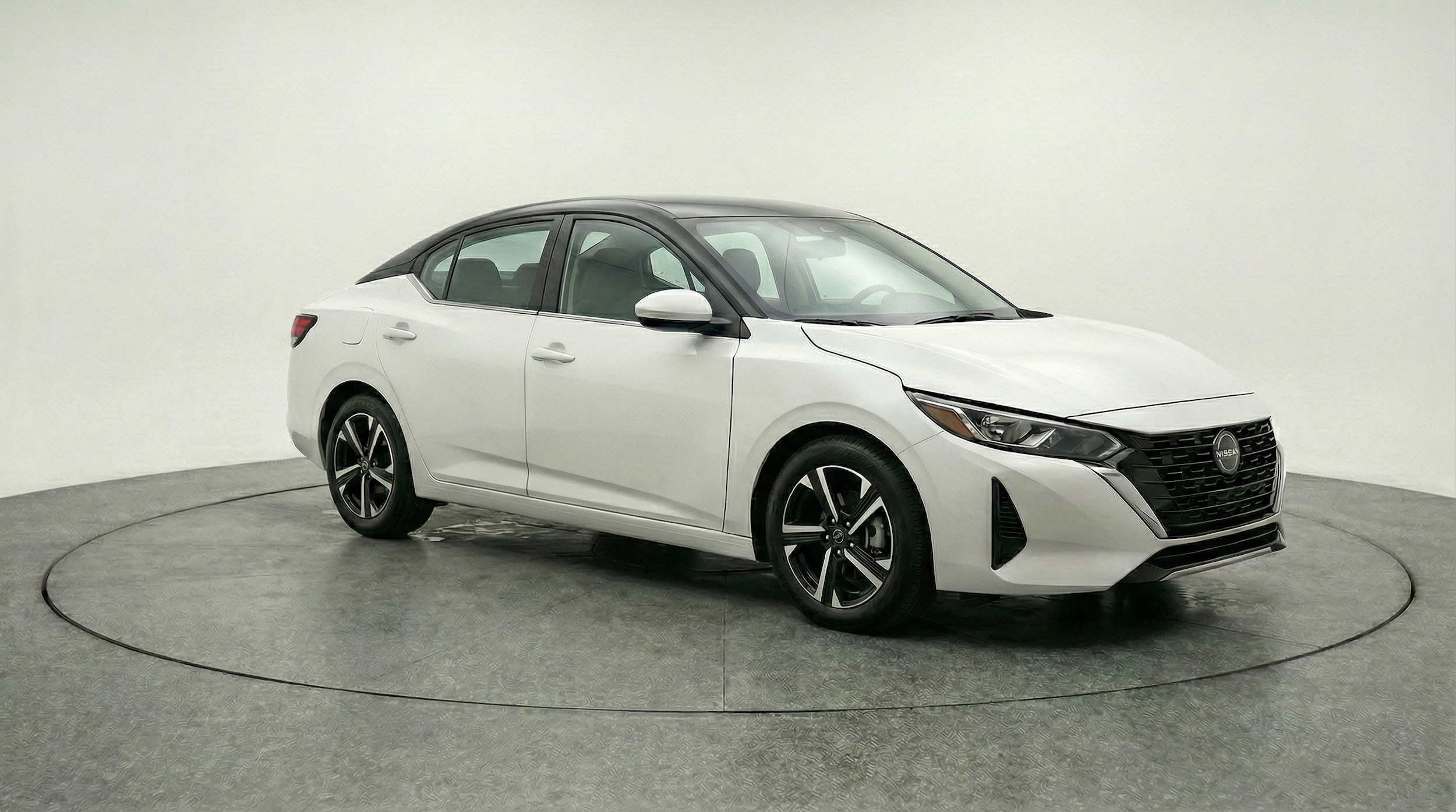 Thumbnail: 2025 Nissan Sentra - 1