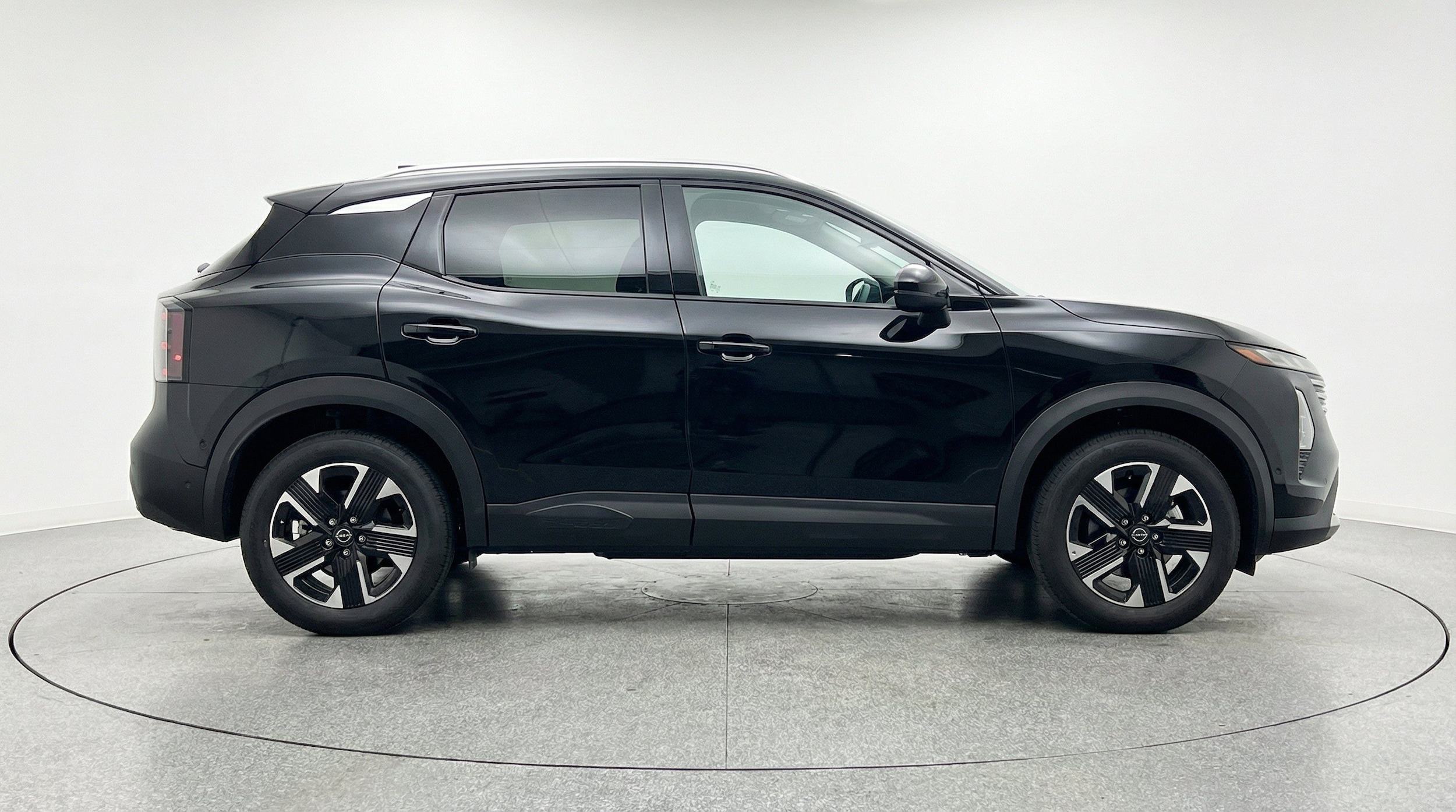 Thumbnail: 2026 Nissan Kicks - 11