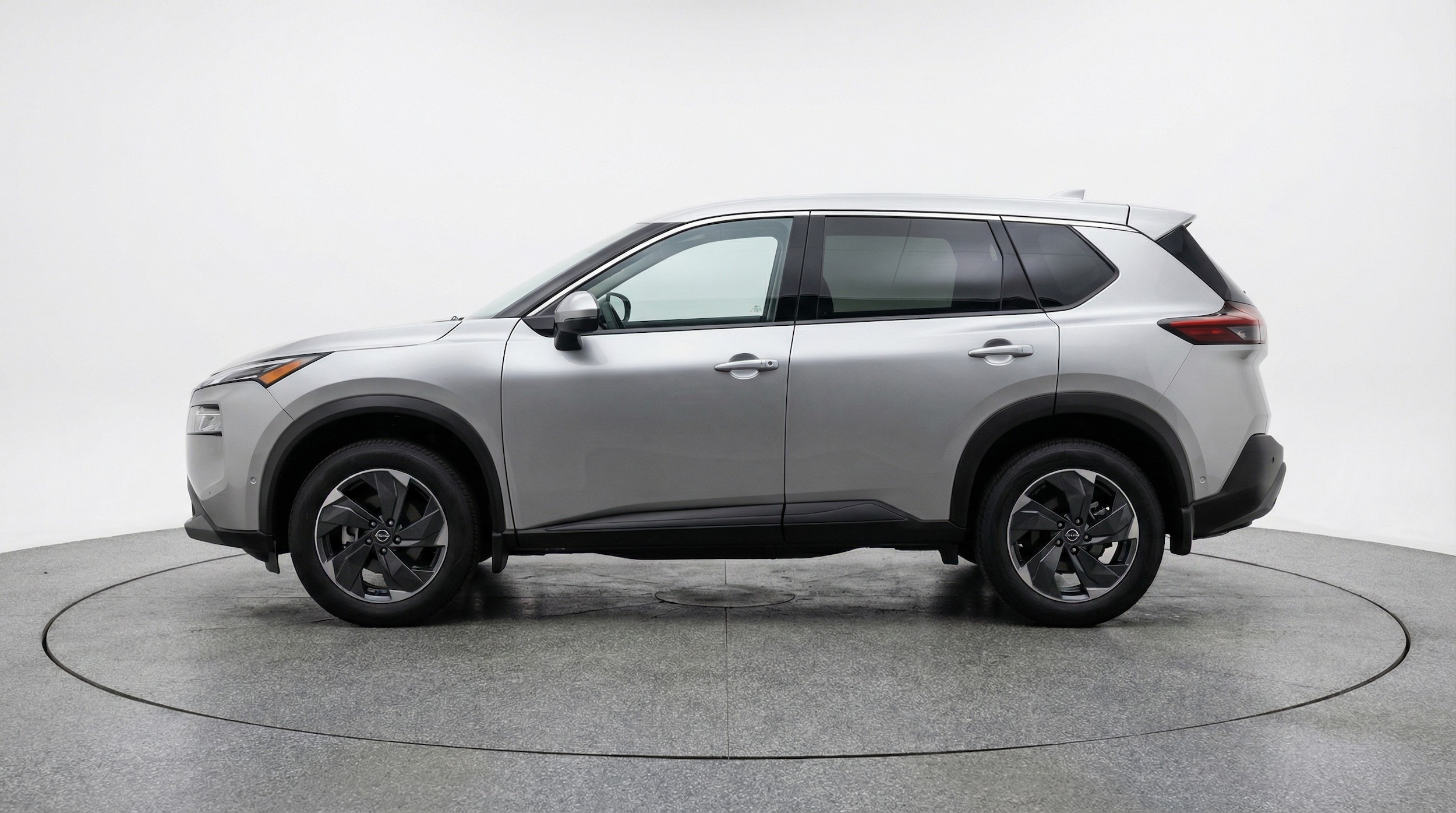 Thumbnail: 2025 Nissan Rogue - 4