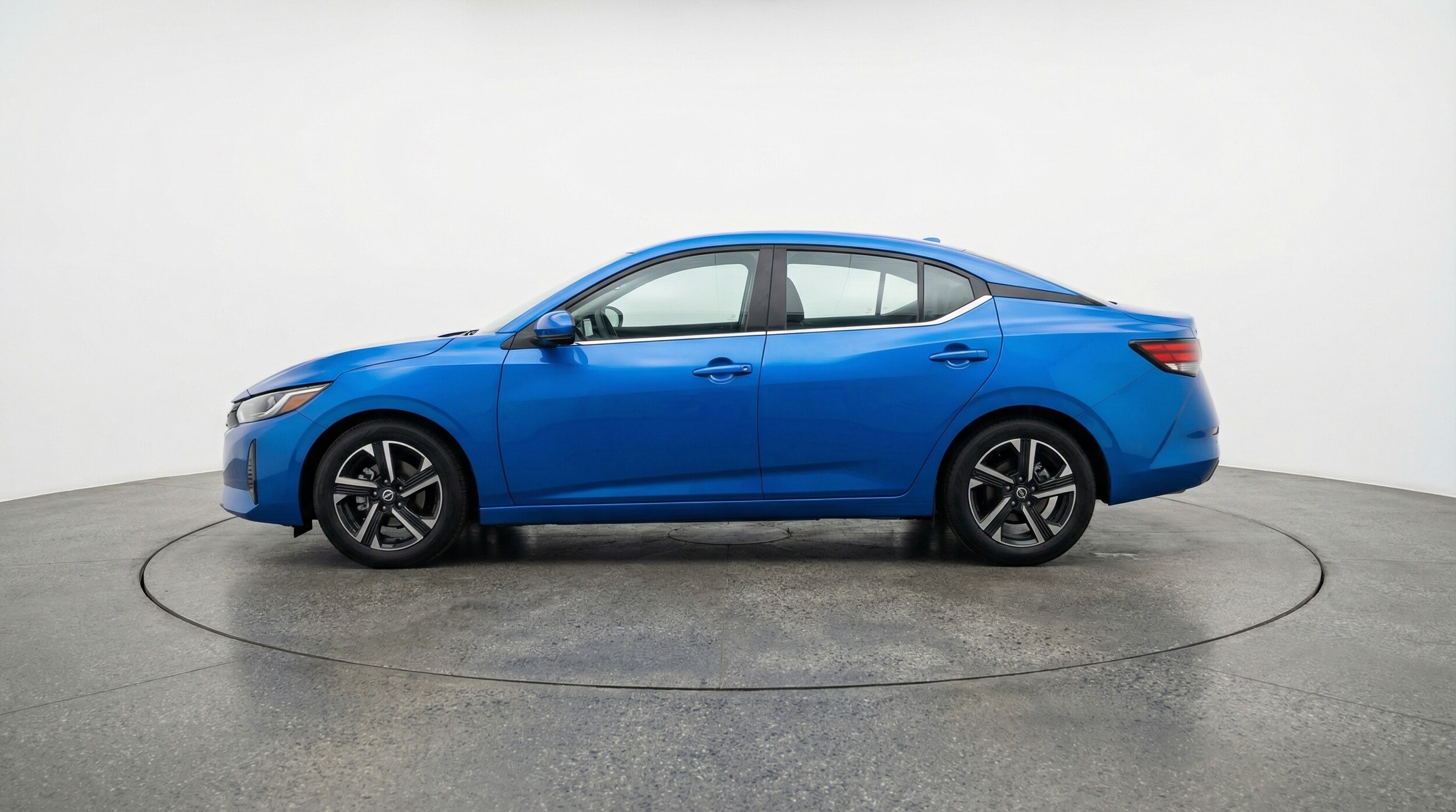 Thumbnail: 2025 Nissan Sentra - 4