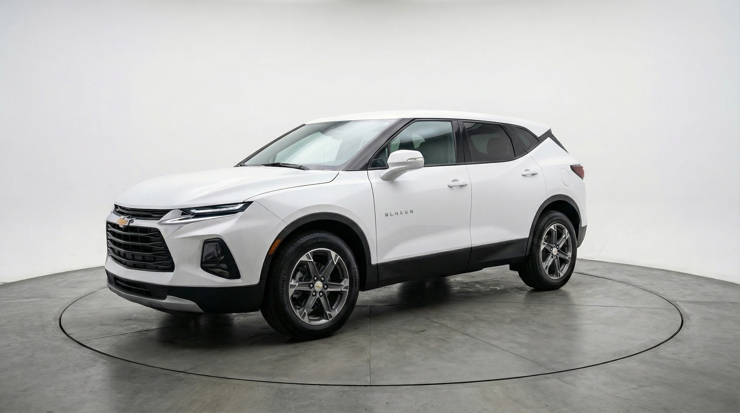 Thumbnail: 2025 Chevrolet Blazer - 3