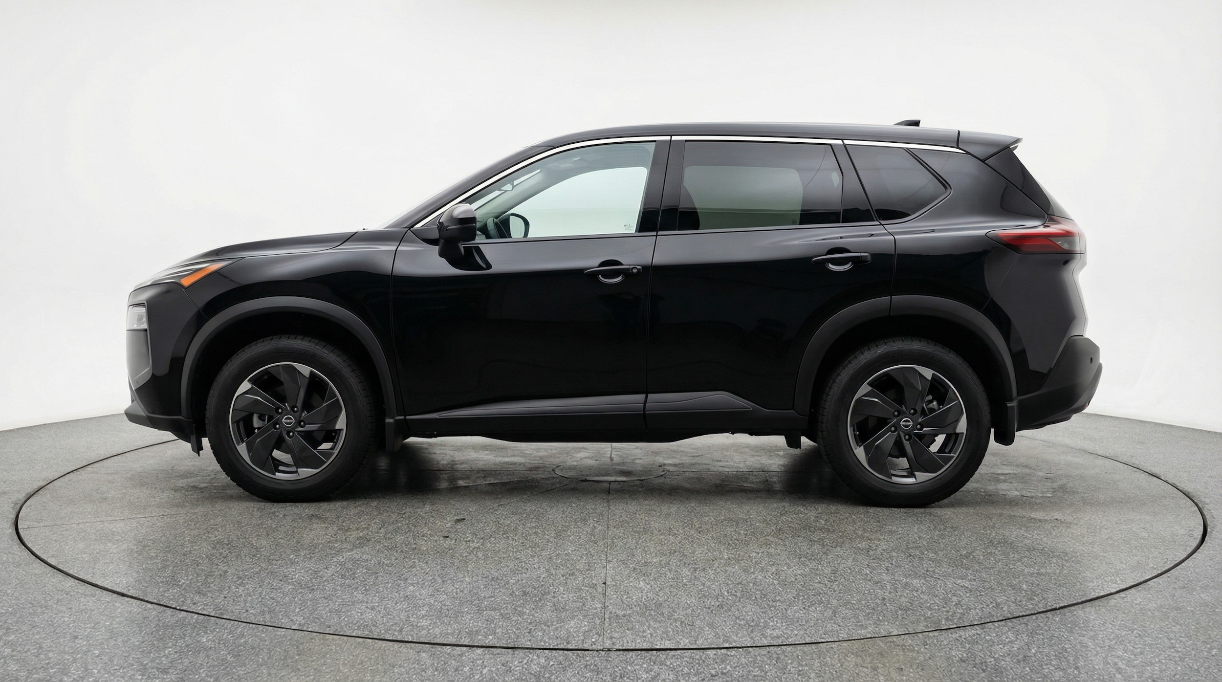 Thumbnail: 2025 Nissan Rogue - 4