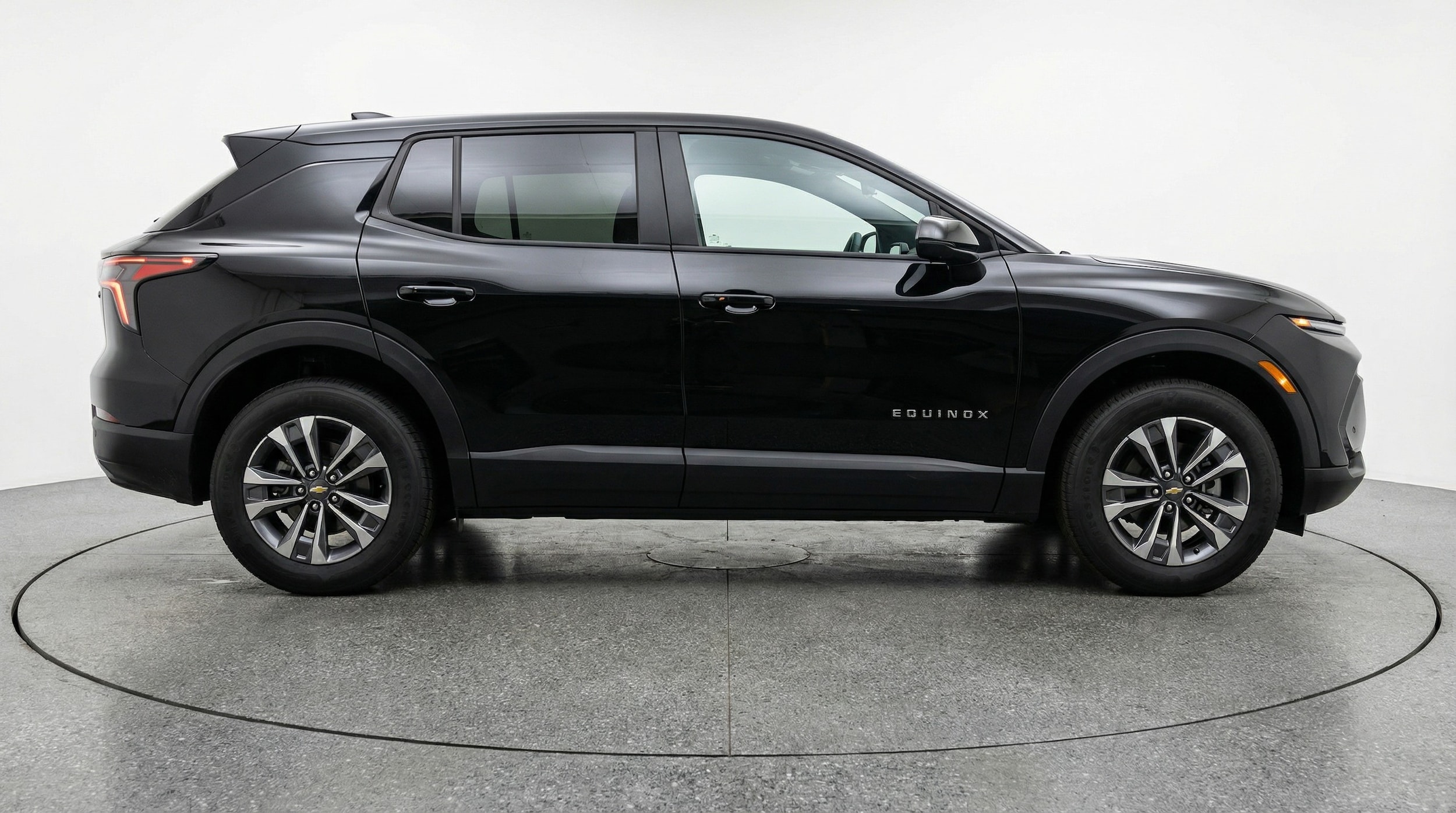 Thumbnail: 2025 Chevrolet Equinox - 8