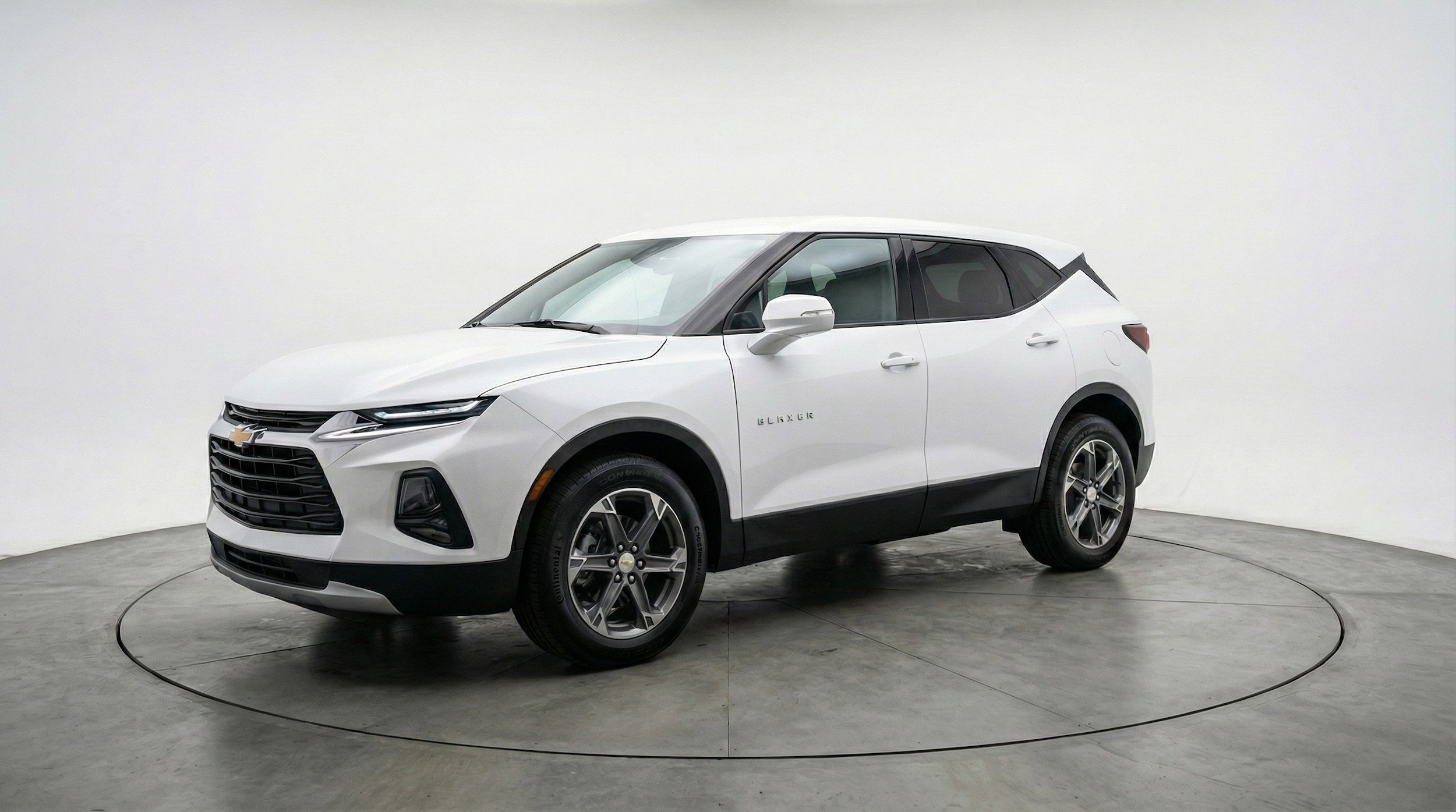 Thumbnail: 2025 Chevrolet Blazer - 3