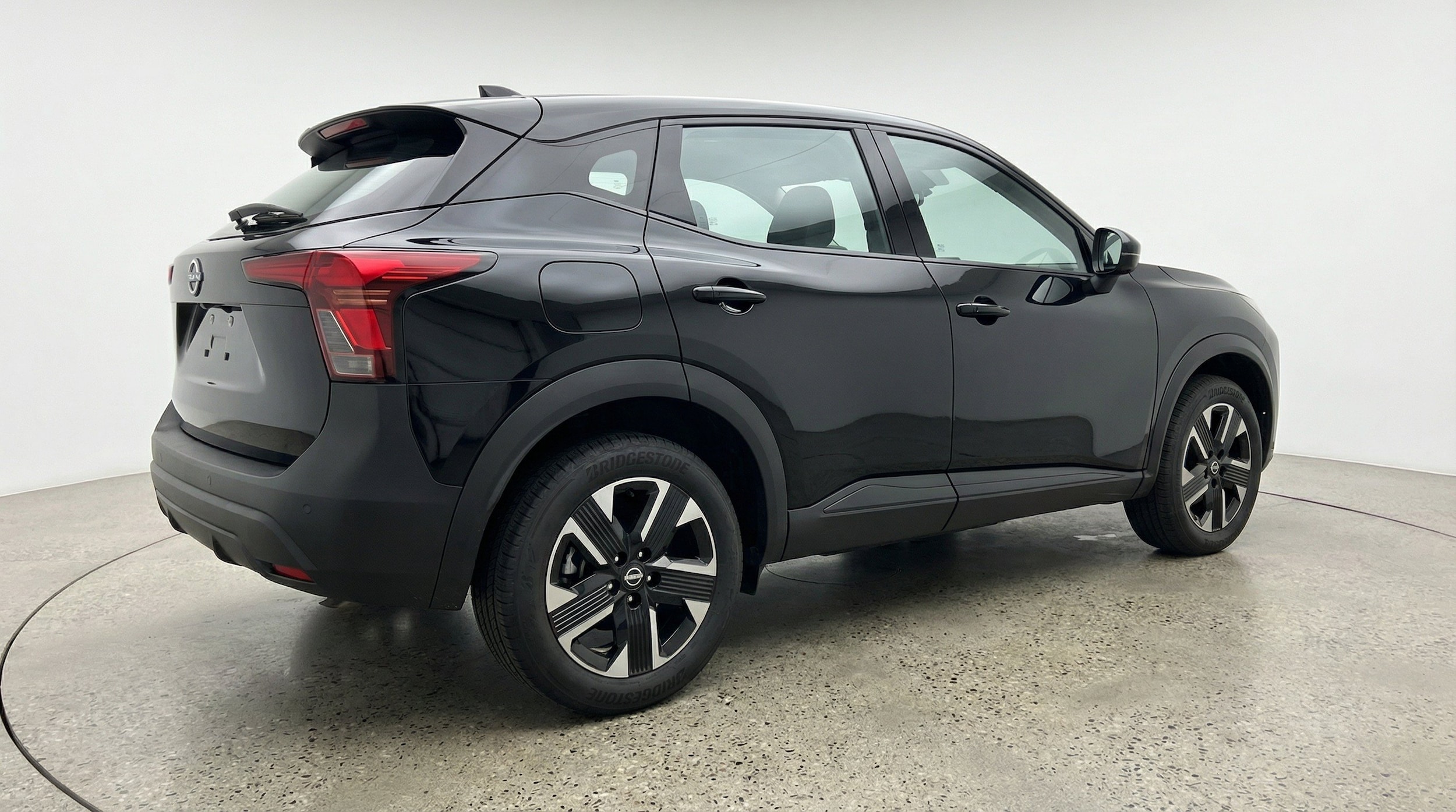 Thumbnail: 2026 Nissan Kicks - 9