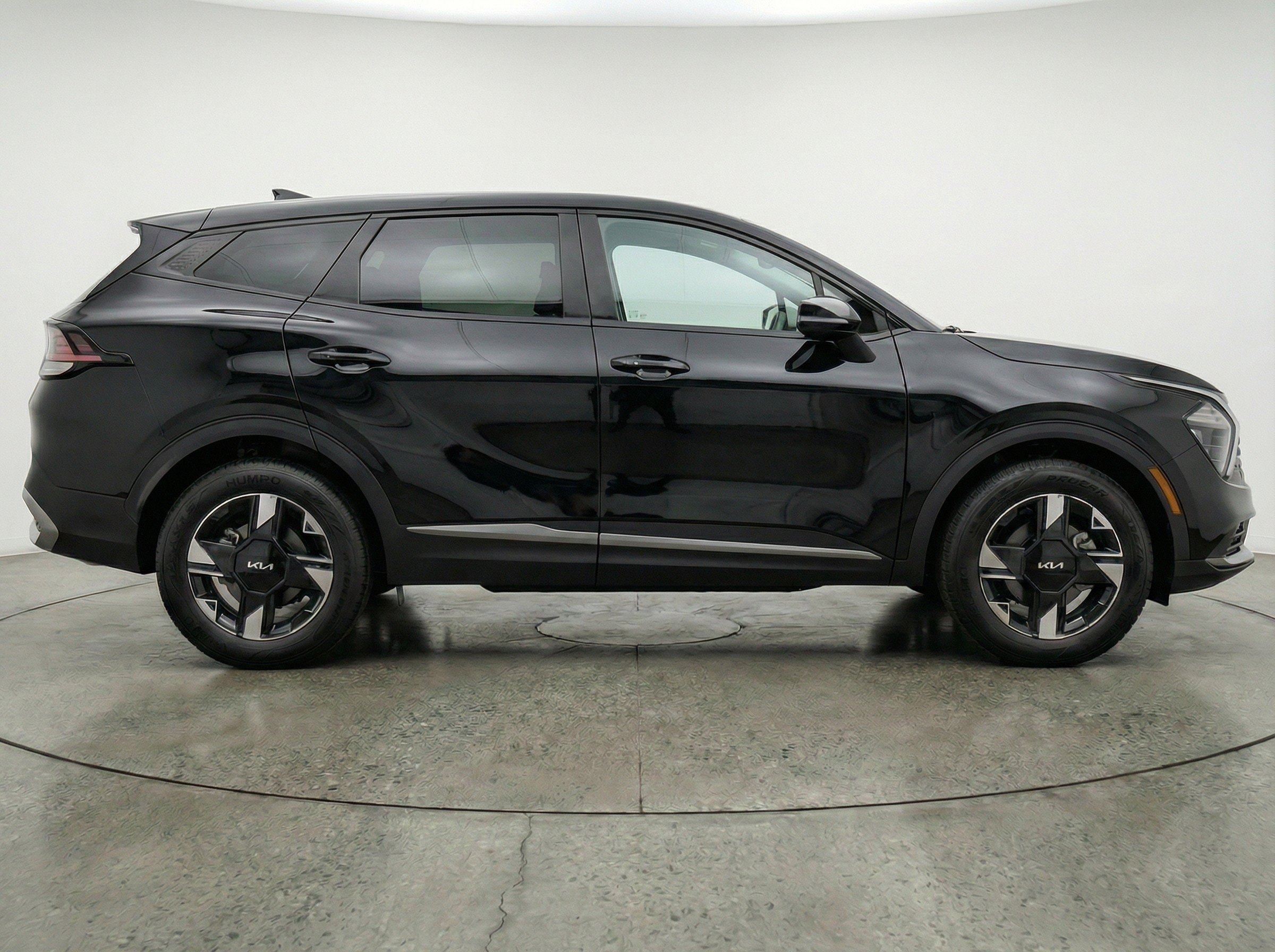 Thumbnail: 2026 Kia Sportage - 11