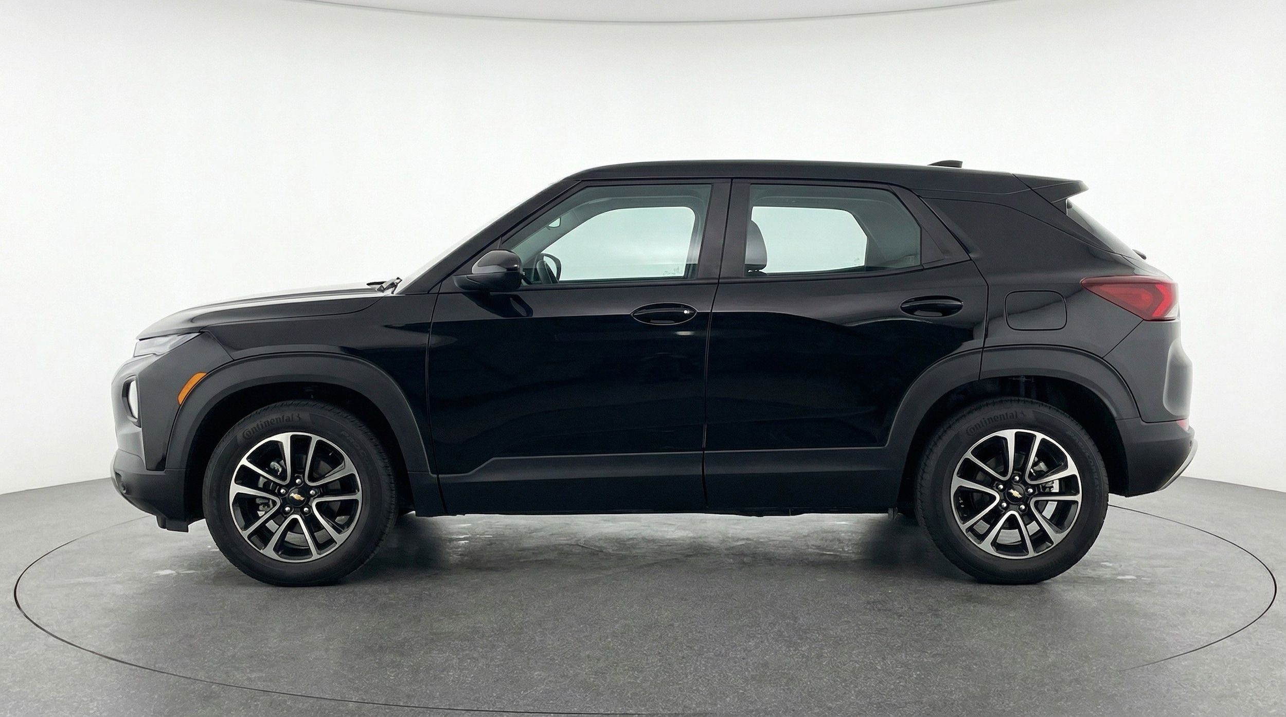 Thumbnail: 2025 Chevrolet TrailBlazer - 5