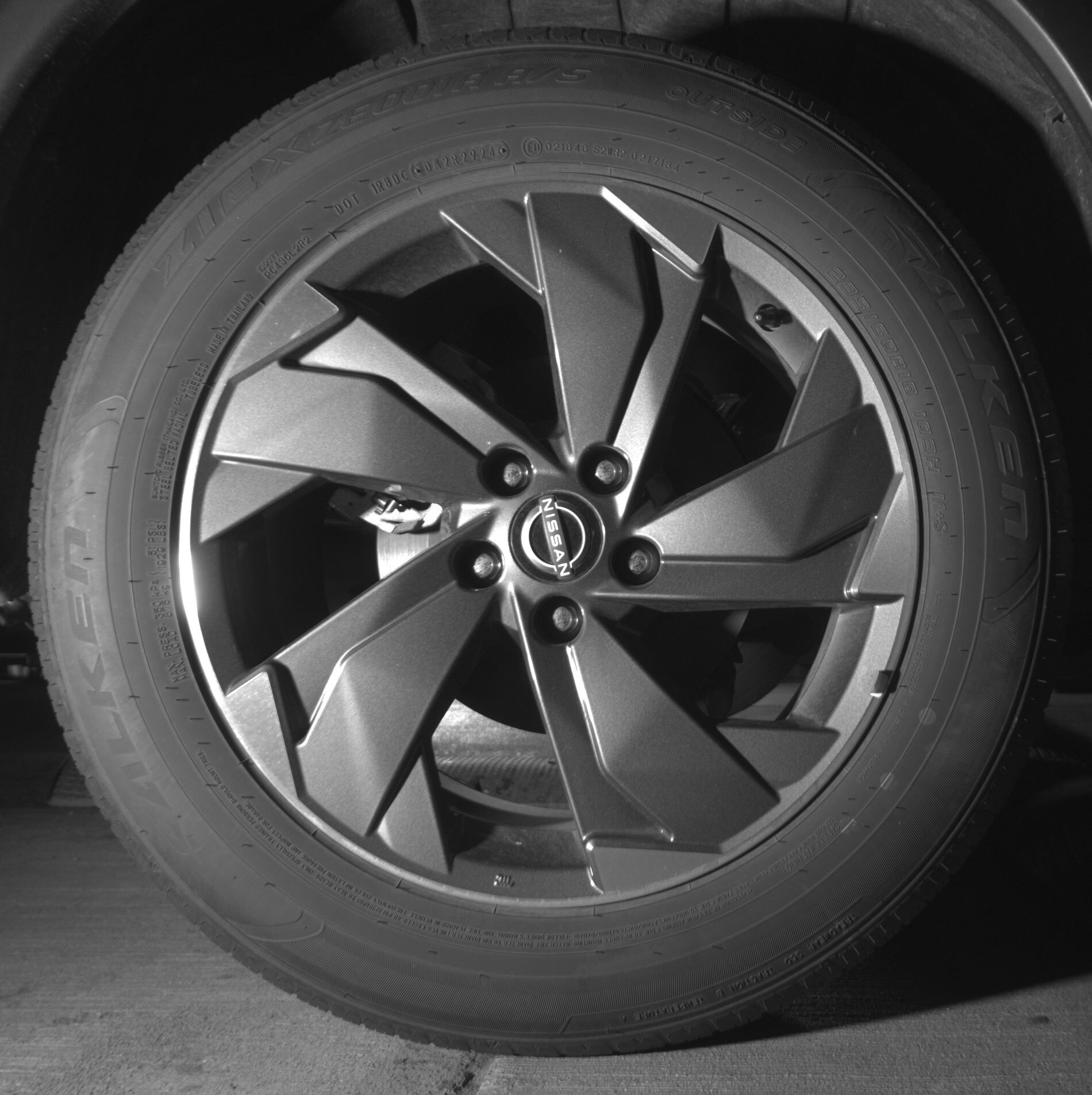 Thumbnail: 2025 Nissan Rogue - 12