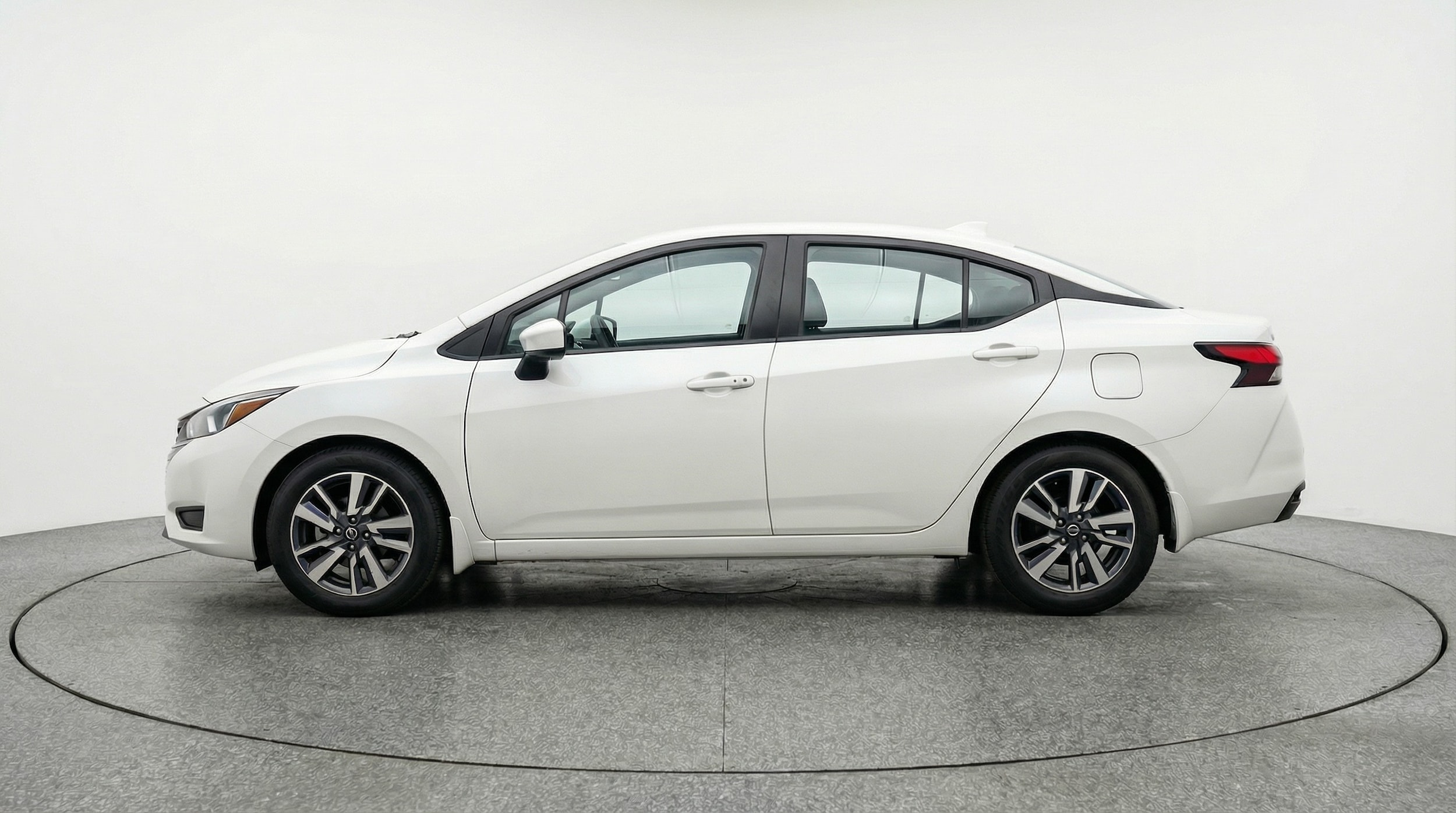 Thumbnail: 2025 Nissan Versa - 4