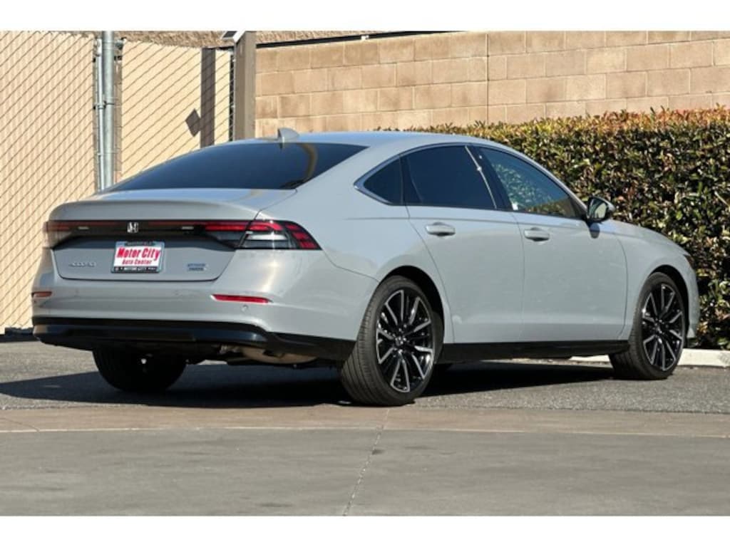 Used 2024 Honda Accord Hybrid Touring Sedan