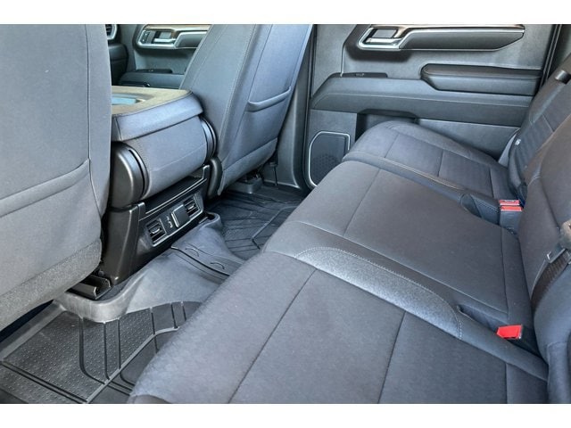 2023 Chevrolet Silverado 1500 RST - Photo 13