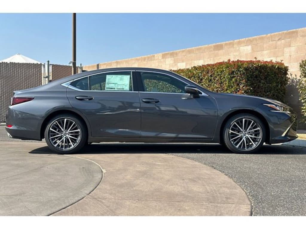 New 2025 Lexus ES 350  Car