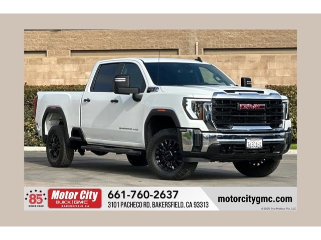 2024 GMC Sierra 2500HD Pro's photo