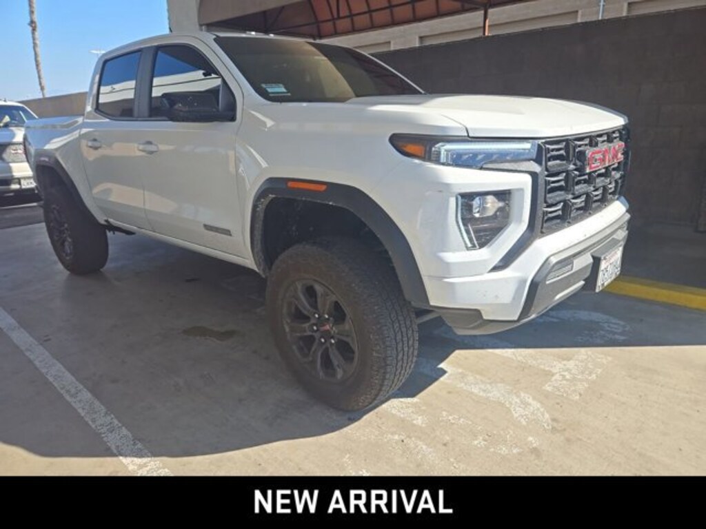 Used 2025 GMC Canyon 4WD Elevation Truck Crew Cab
