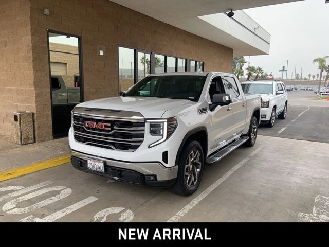 2023 GMC Sierra 1500 SLT's photo