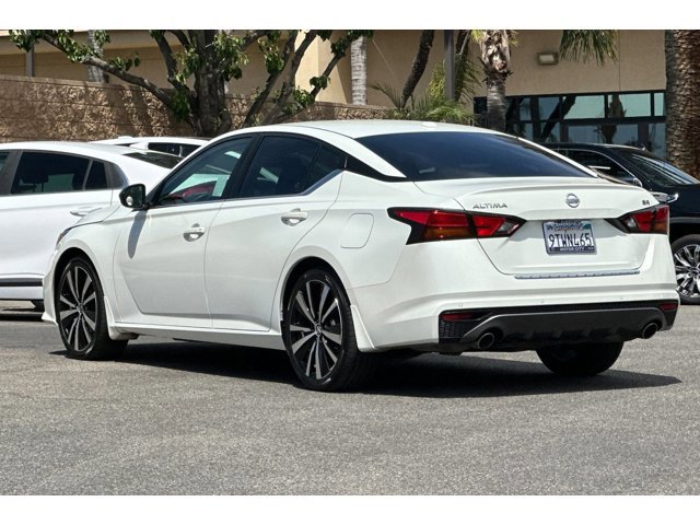 2022 Nissan Altima SR - Photo 6