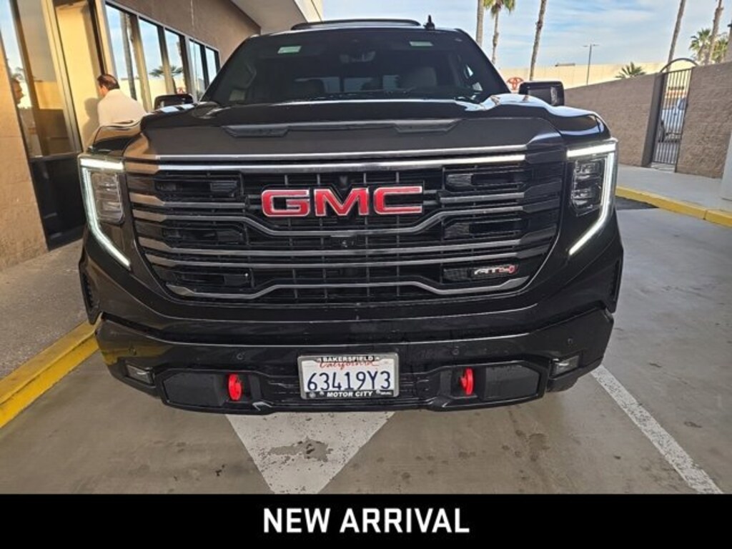 Used 2024 GMC Sierra 1500 AT4 Truck Crew Cab