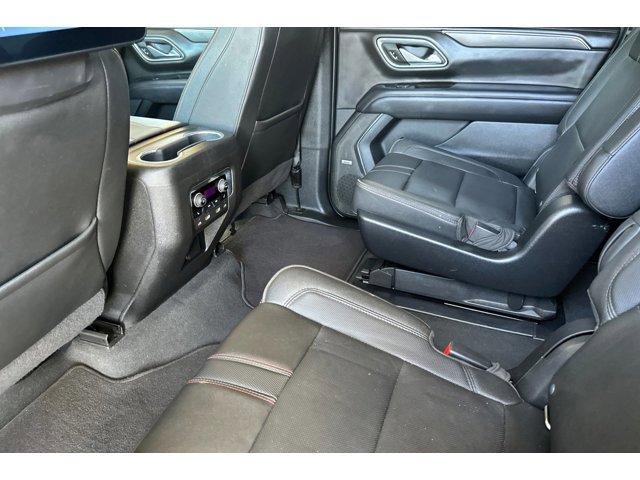 2022 Chevrolet Suburban RST - Photo 13