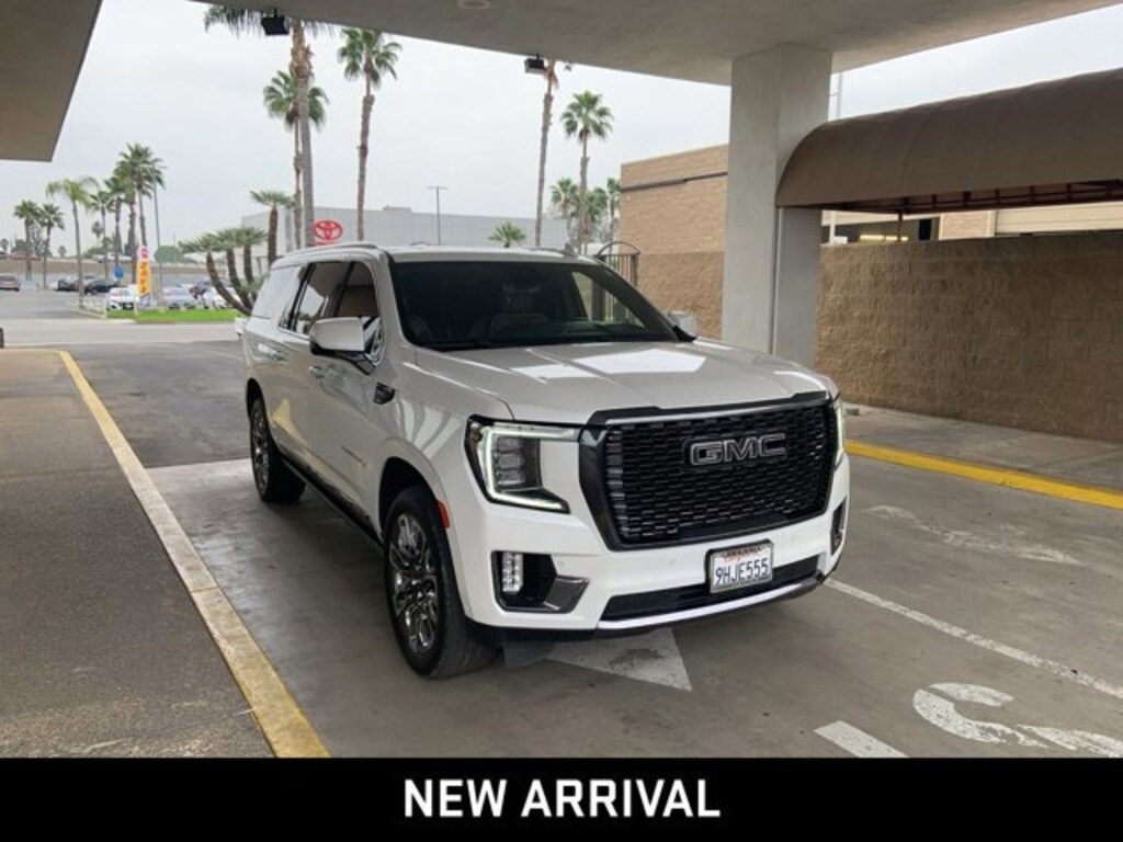 Used 2023 GMC Yukon XL Denali Ultimate SUV