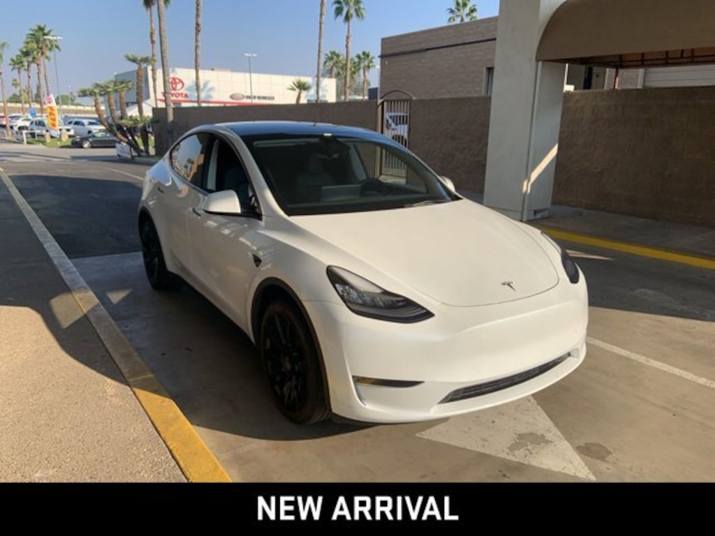 Used 2023 Tesla Model Y Long Range SUV