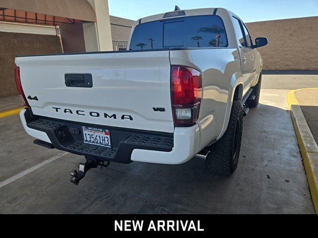2021 Toyota Tacoma TRD Off-Road V6 photo 4