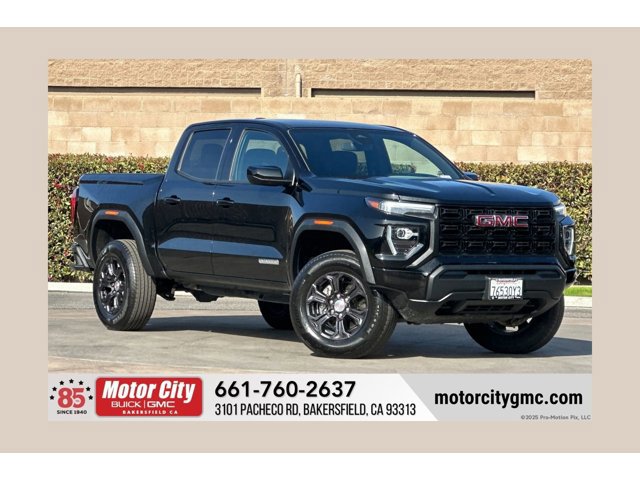 2024 GMC Canyon Elevation's photo