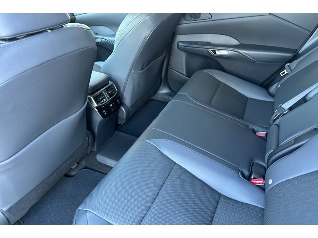 2026 Lexus RX 450h+ Premium - Photo 14