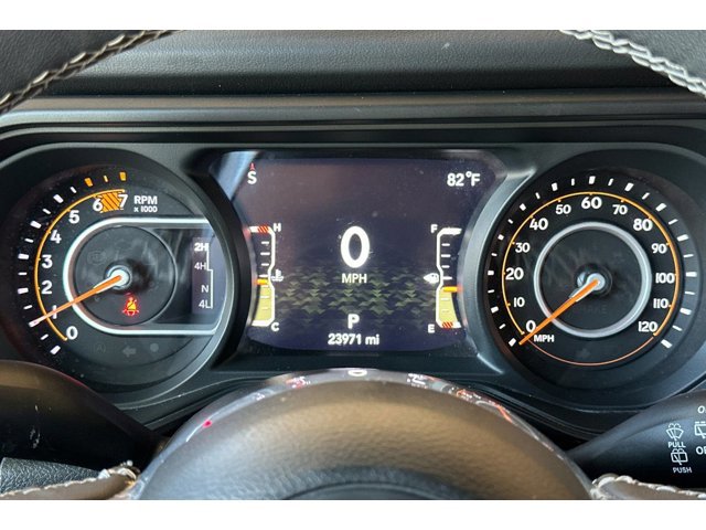 2025 Jeep Wrangler 4-Door Sahara - Photo 24