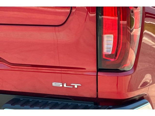 2024 GMC Sierra 1500 SLT - Photo 26