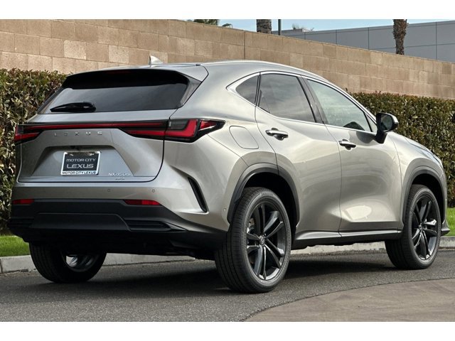 2026 Lexus NX 450h+ Luxury photo 2
