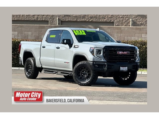 2024 GMC Sierra 4WD Crew Cab Short Box AT4X's photo
