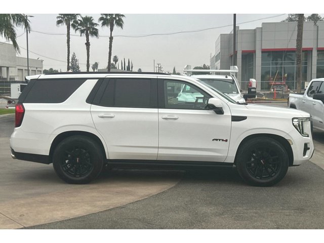 2023 Gmc Yukon AT4 photo 3