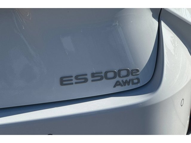 2026 Lexus ES BEV 500e Premium AWD - Photo 30