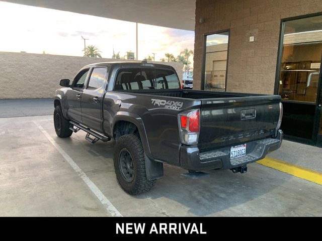 2021 Toyota Tacoma TRD Sport photo 4