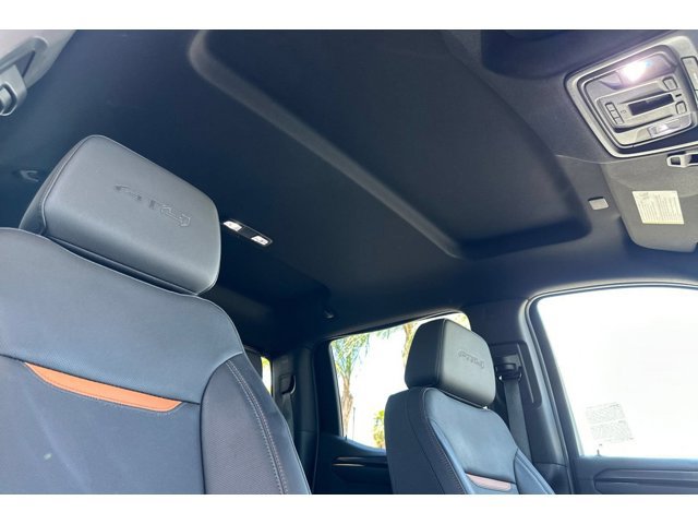 2023 GMC Sierra 1500 AT4 - Photo 17