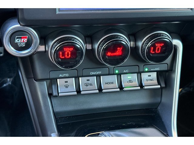 2024 Toyota GR86 Premium - Photo 18
