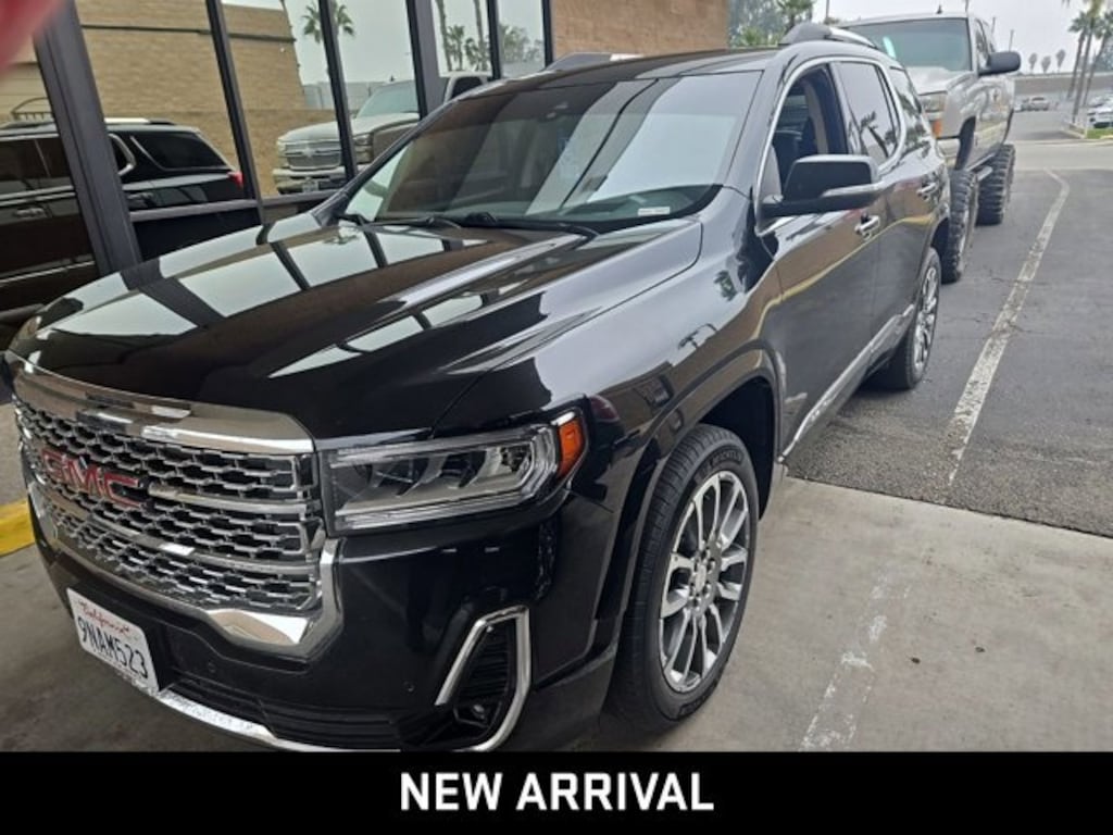 Used 2023 GMC Acadia Denali SUV