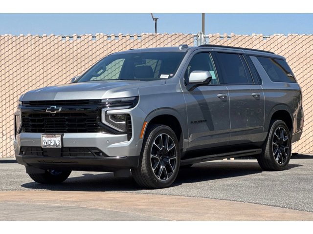 2026 Chevrolet Suburban RST - Photo 8