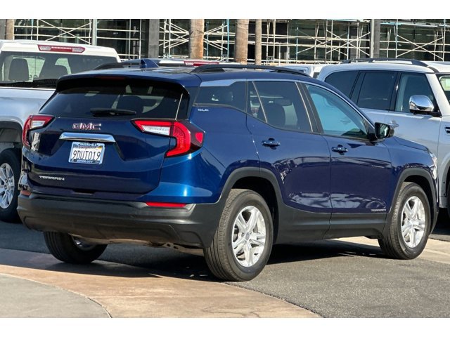 2022 Gmc Terrain SLE photo 4