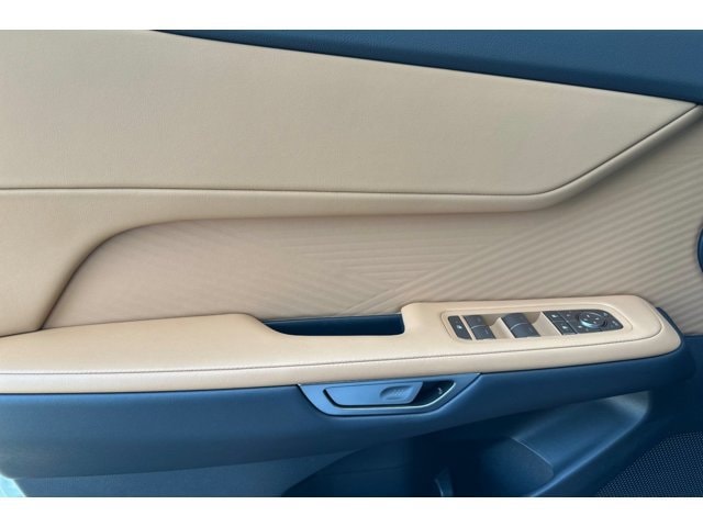 2026 Lexus ES BEV 350e Premium - Photo 12