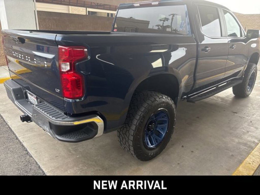 Used 2022 Chevrolet Silverado 1500 LT Truck Crew Cab
