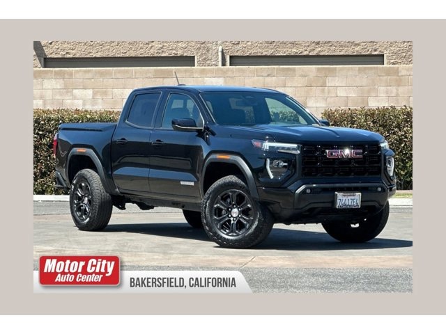 2024 GMC Canyon 2WD Elevation Crew Cab Short Box's photo