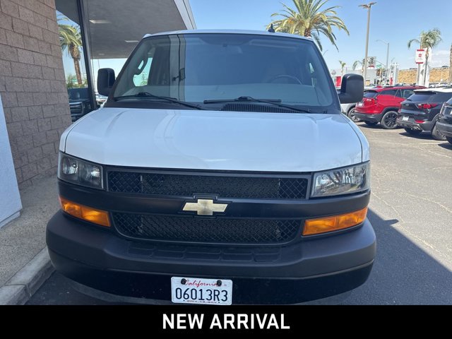 2023 Chevrolet Express Work Cargo Van photo 2