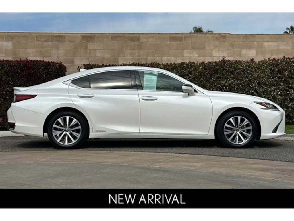 Certified 2021 Lexus ES ES 300h Sedan