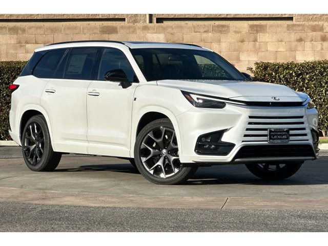 2026 Lexus TX 500h F SPORT Performance Luxury photo 2