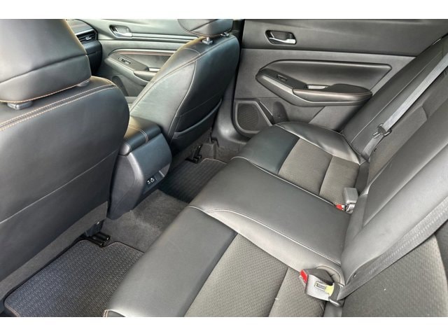 2022 Nissan Altima SR - Photo 13