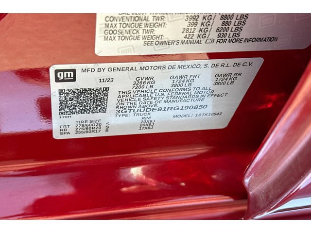 2024 GMC Sierra 1500 SLT - Photo 28